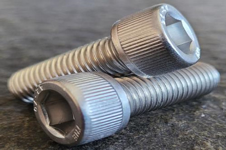 怎么提高鍍鋅六角螺栓銷量？試試這些方法！